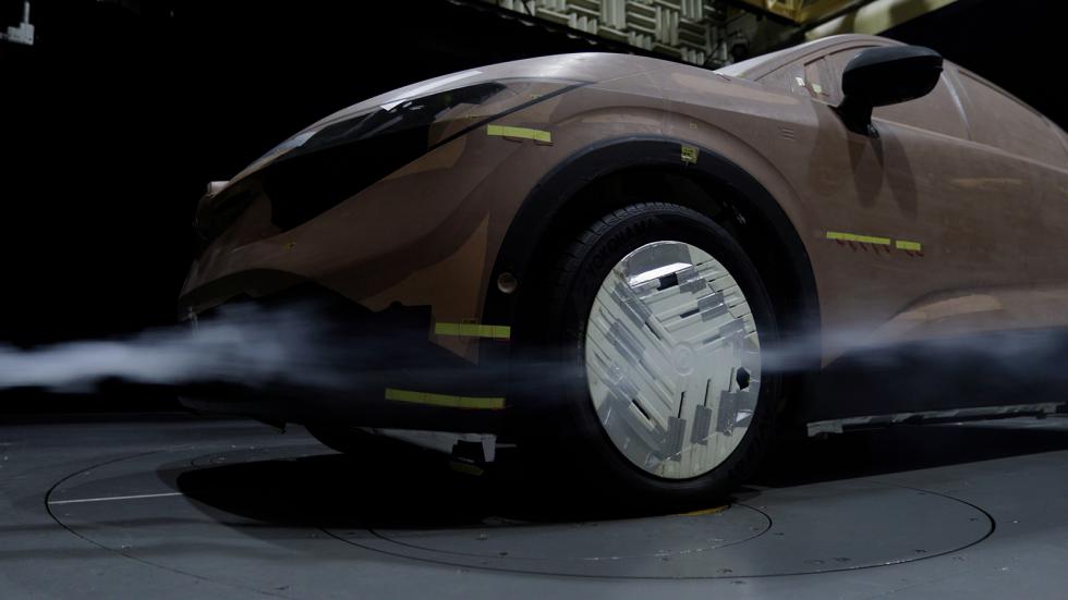 Εικόνες και βίντεο του νέου Nissan LEAF που έρχεται στις 18 Ιουνίου!